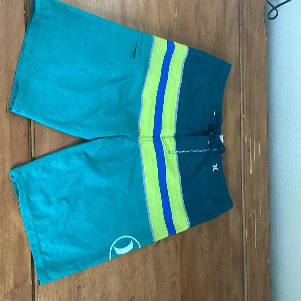 HURLEY Phantom Board Shorts Size 30